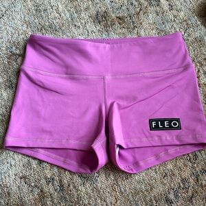 Fleo Shorts